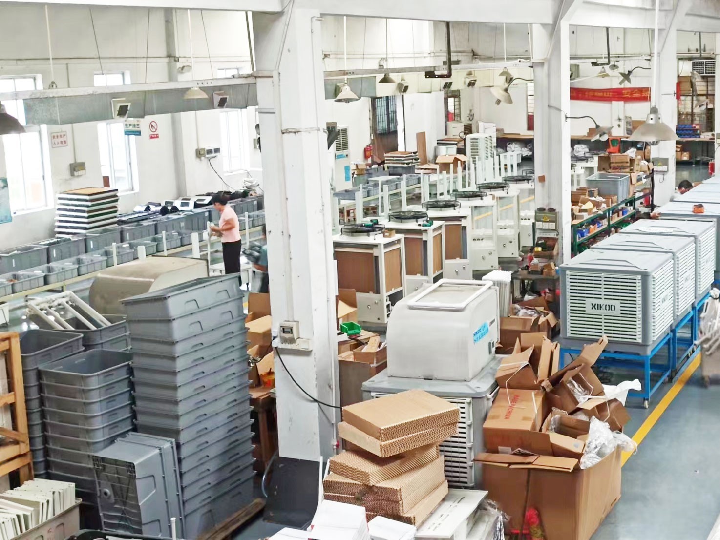 星科實業(yè)-省電空調(diào)裝配車間 星科實業(yè)-省電空調(diào)裝配車間